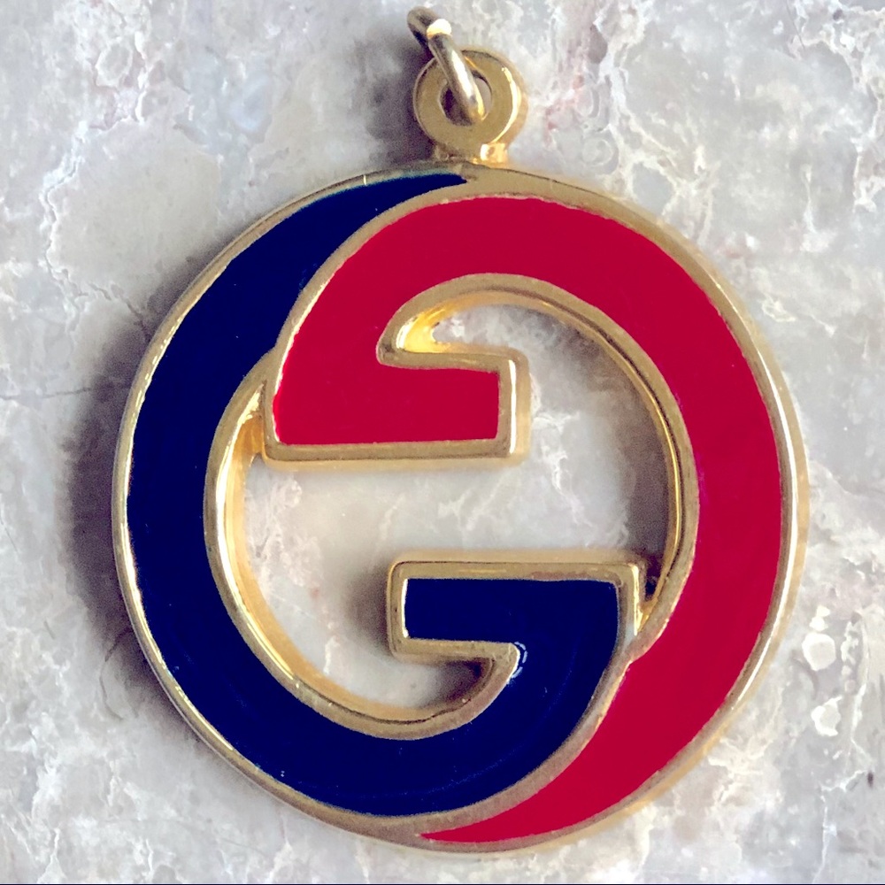 COPY - Gucci Authentic Vintage Pendant **RARE**